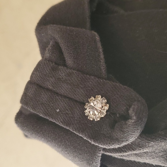 NYDJ Stretch Capri Jeans Rhinestone Button Cuff Sz 10 - Picture 2 of 8